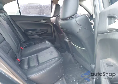 2011 Honda Accord 2.4 Se z USA, uszkodzony, nr VIN 1HGCP2F64BA011324